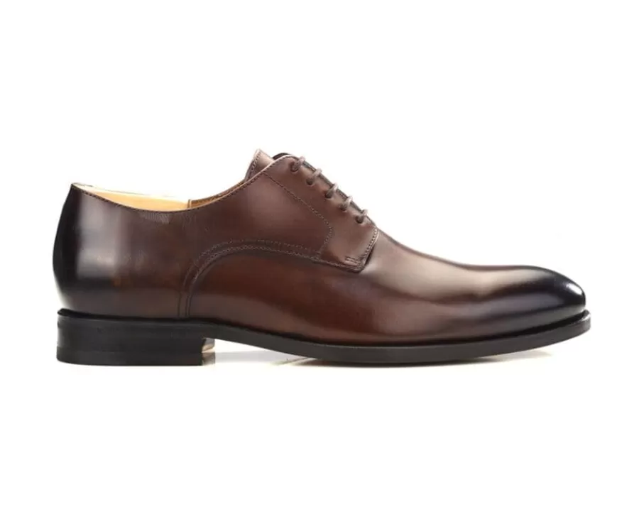 Shop Derby de cuero Chocolate patinado Penford Zapatos Confort | Zapatos Derby Y Bluchers