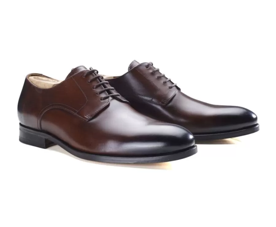Shop Derby de cuero Chocolate patinado Penford Zapatos Confort | Zapatos Derby Y Bluchers