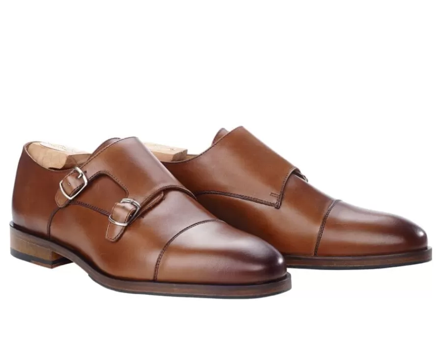 Shop Zapatos hebilla hombre Coñac patinado Greydale Patin Zapatos De Boda